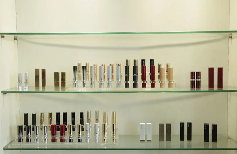 The Science of Mascara Tubes: Hur formuleringar och förpackningar fungerar tillsammans